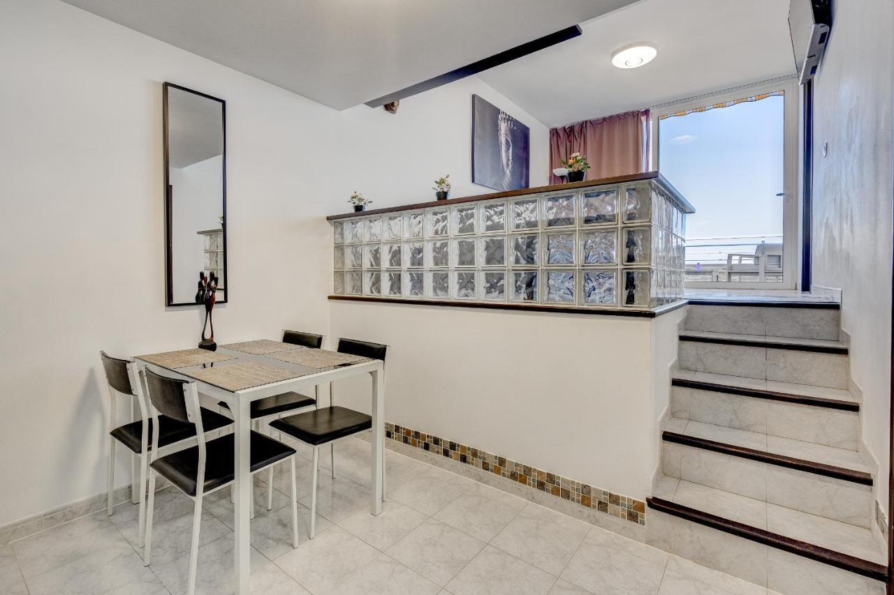 Luxury Apartment With Stunning Ocean View プエルト・デ・サンティアゴ エクステリア 写真